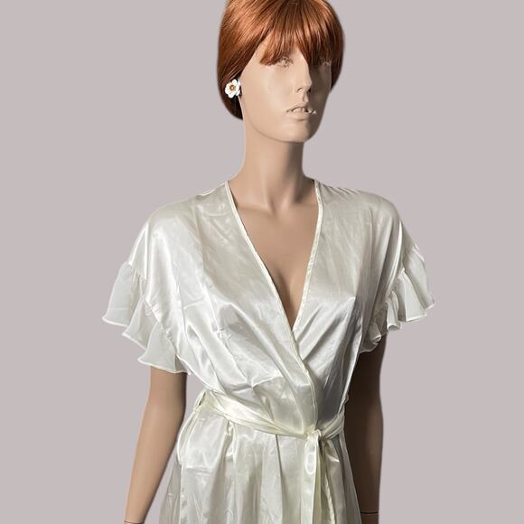 Vintage Flora Nikrooz White Satin Robe Size Small Flutter Sleeve Maxi Lingerie - Picture 2 of 8